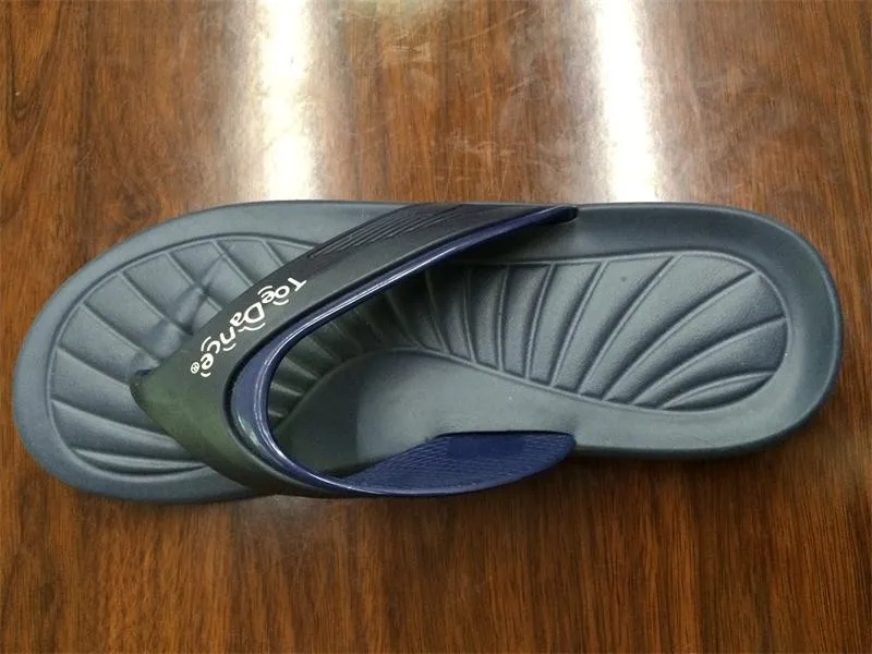 Single color eva injection slipper sandal clog boot shoe making machine