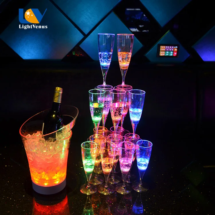 Custom Wine Goblets Glassware Led Light Long Stem Acrylic Private Label Disposable Gold Pink Wedding Plastic Champagne Flutes