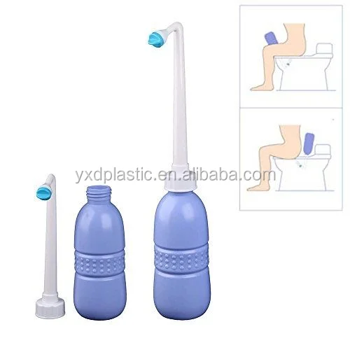 Mobile portable bidet for woman