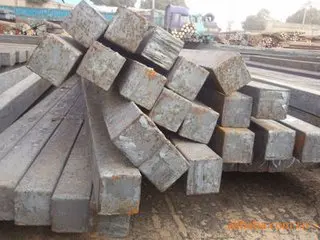  Горячекатаные стальные заготовки квадратные