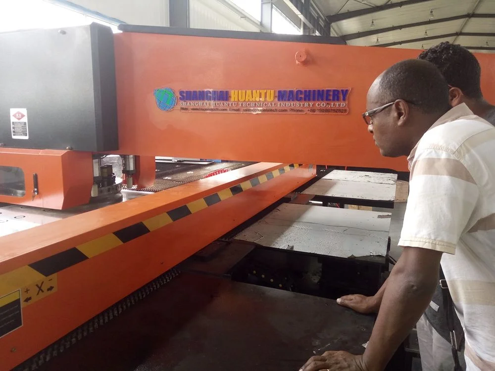 HTM-357 Turret Punching Machine , CNC Punching Machine , Hole Punching