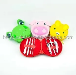 Branded good quality kids baby nail care tools kit manicure pedicure gift set in frog case