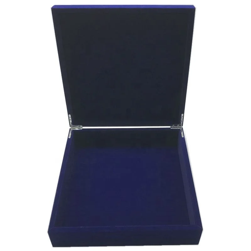 
China factory custom logo chocolate packaging luxury velvet box muslin EID date boxes velvet candy box for gift 