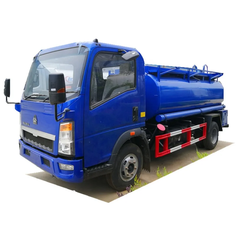 howo 4x2 6000 liters Fuel Tanker Truck with competitive price
