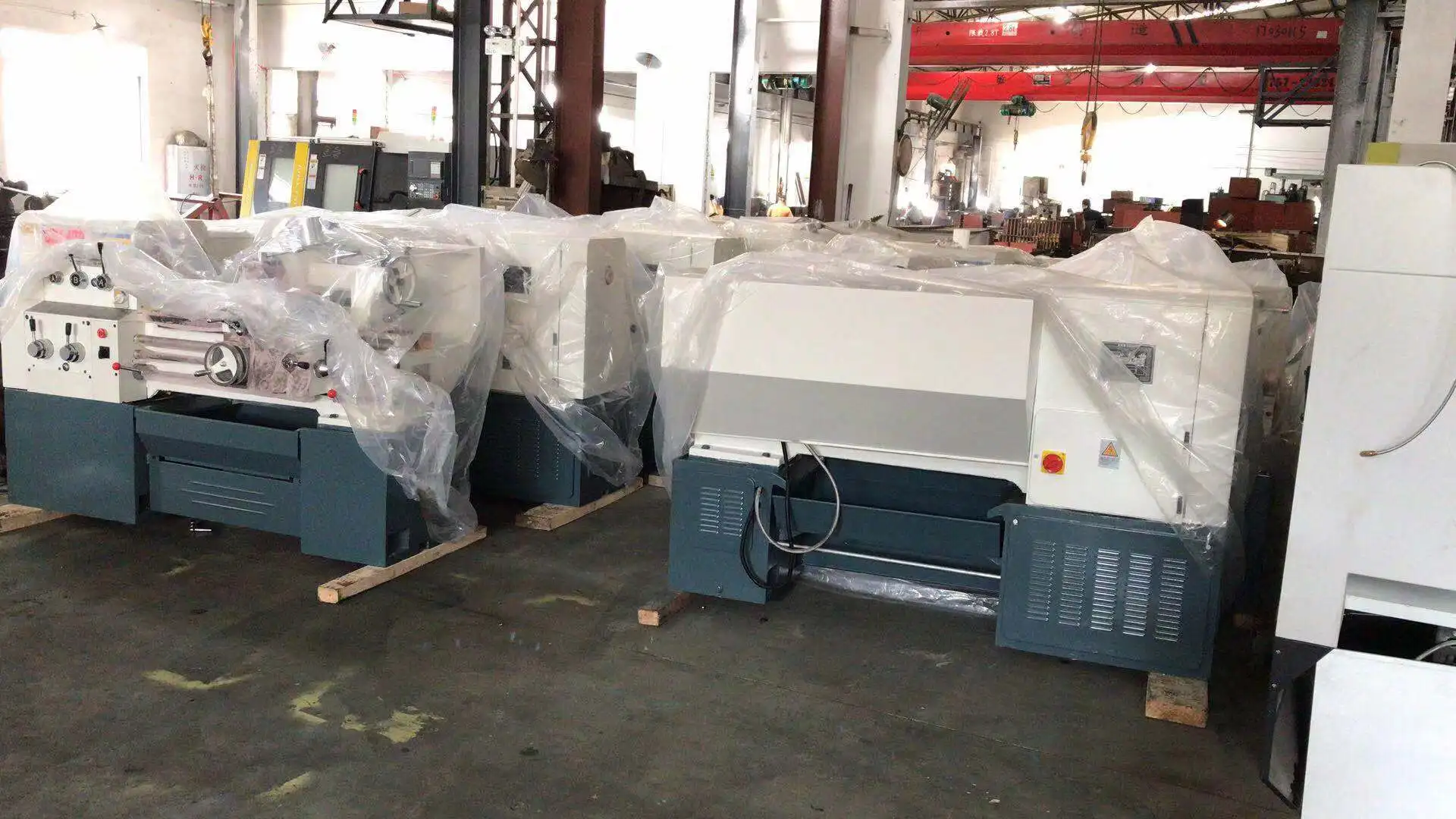 High Quality Universal  Manual Metal Bench Lathe Machine C6132D