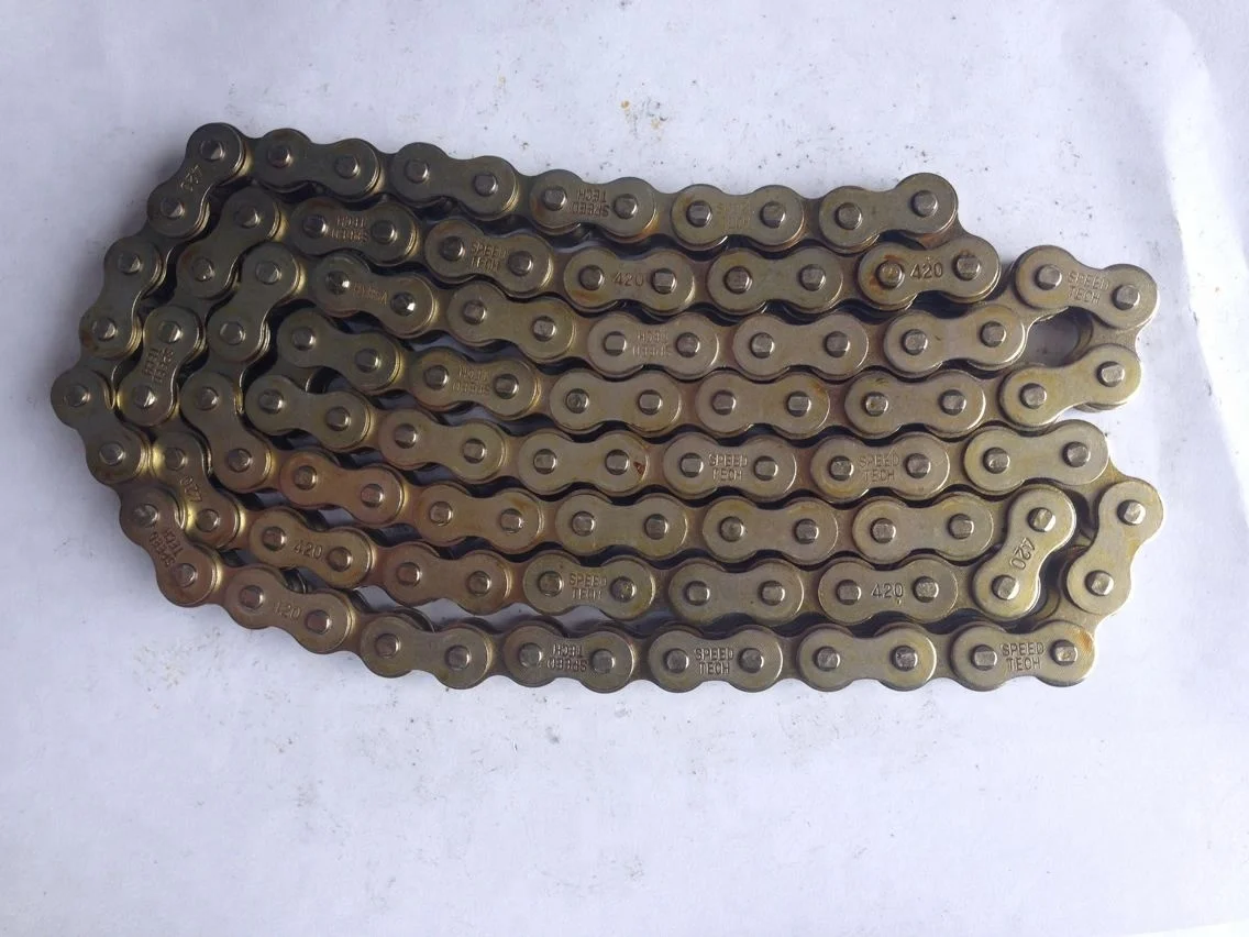 CD70 motorcycle spare parts 4 punch motorcycle chain 420-104 in Pakistan