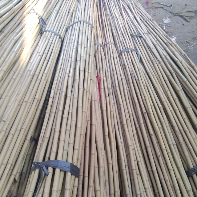 The factory supplies various bamboo poles in bulk