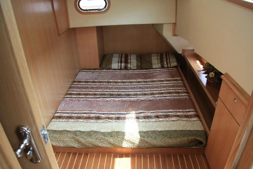 Яхта Trimaran 37