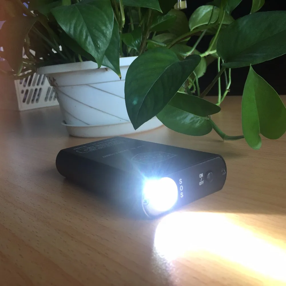 Multi-function fast charging technology consumer electronics 12000mah power banks with lightening micro usb power banks