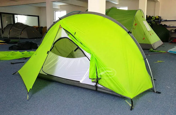Ultra Light Double Wall Siliconized 20D R/S Polyamide 1-2 Person Professional Mountain Climbing Equipment Tent Manufacturer