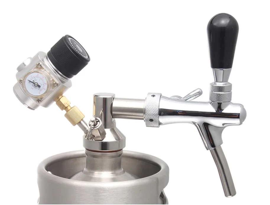 Beer Growler Stainless steel Mini Keg  With CO2 Regulator No Much Foam For Pressure Stable