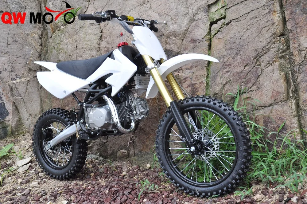 High quality YX 140cc oil cooled manual Racing Dirt Bike Pit Bike for sale