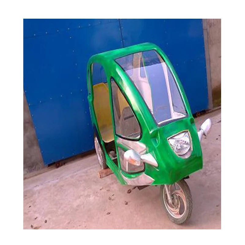 
Popular High strength Custom size plastic clear motorcycle roof windshield 