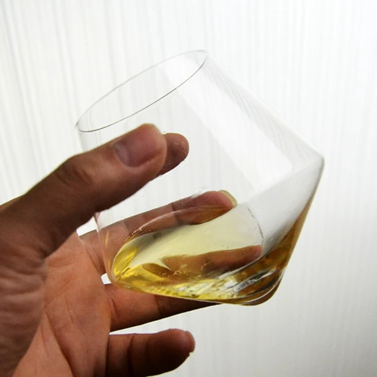 Handmade high borosilicate glass Rolling wine glasses stemless