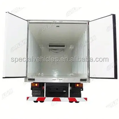 Mini refrigerator cold freezer transport truck 2.5 tonne GVW Refrigerated Box Vans for sale