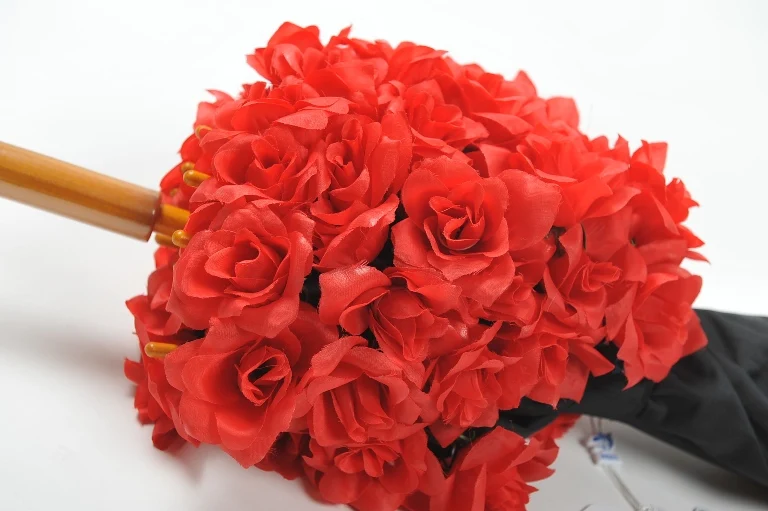 Red Rose Flowers Edge Straight Wooden Umbrella For Woman