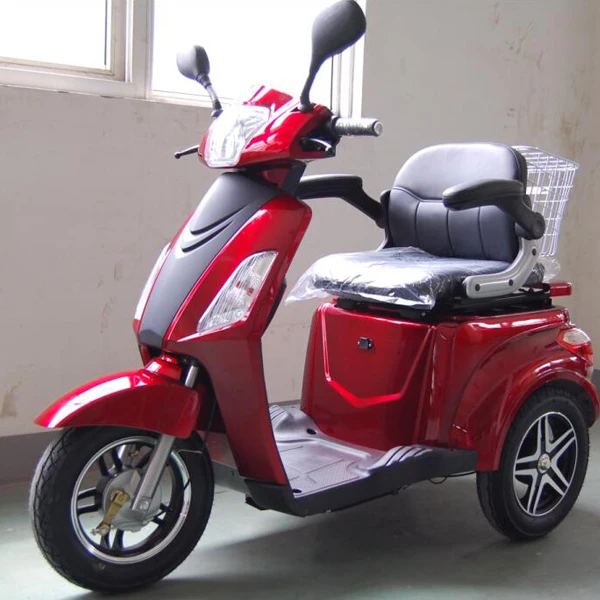 Yasanmotor низкая цена Электрический скутер 3 колеса е