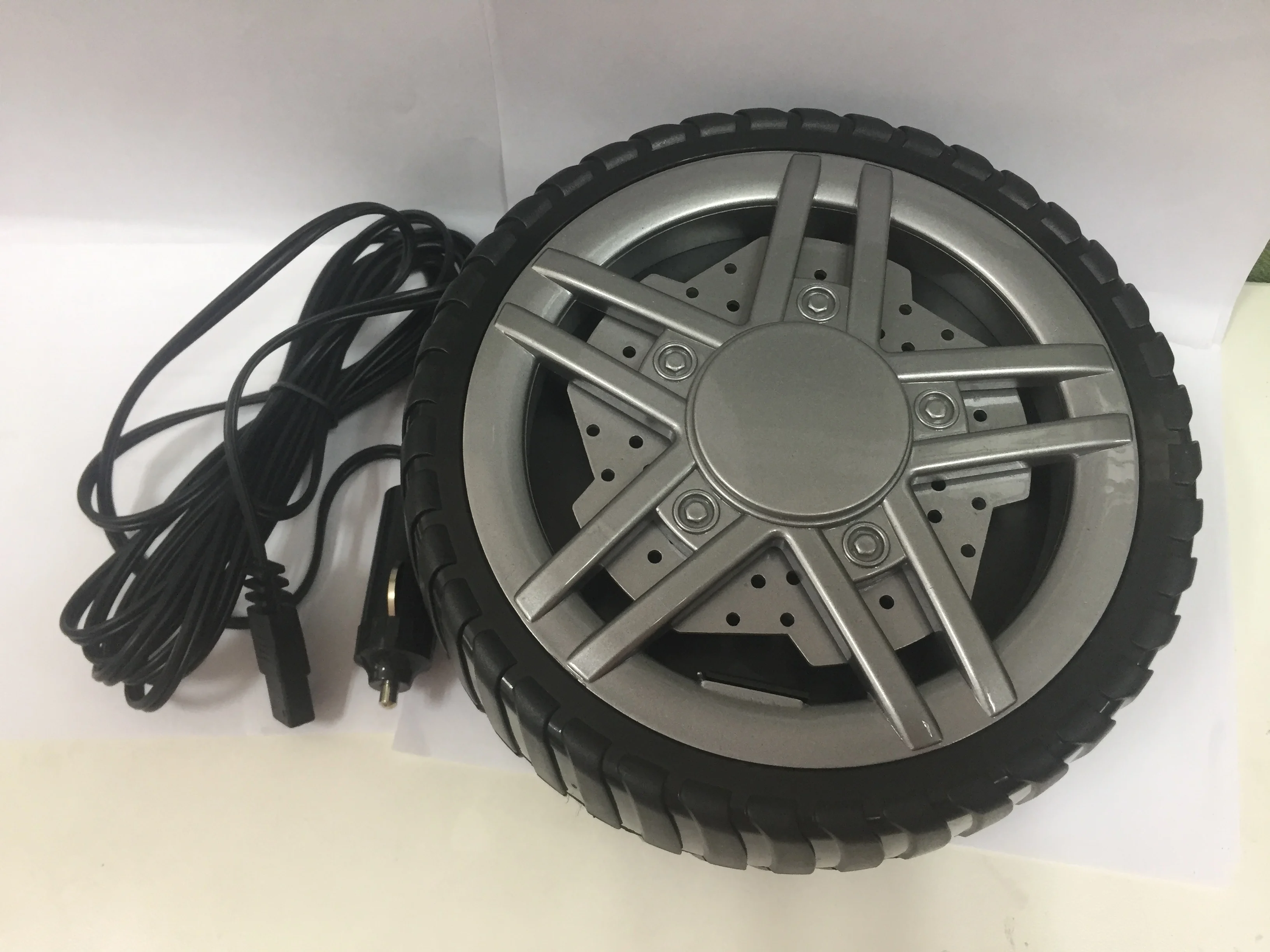 Tire Inflator Portable 12V DC Tire Air Compressor Pump 150 PSI and Portable Auto Tire Inflator with Gauge for Car Bicycles Ball