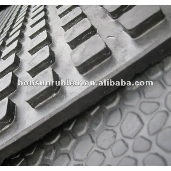 1.22mx1.83m or 1.22mx1.75m horse trailer rubber mat