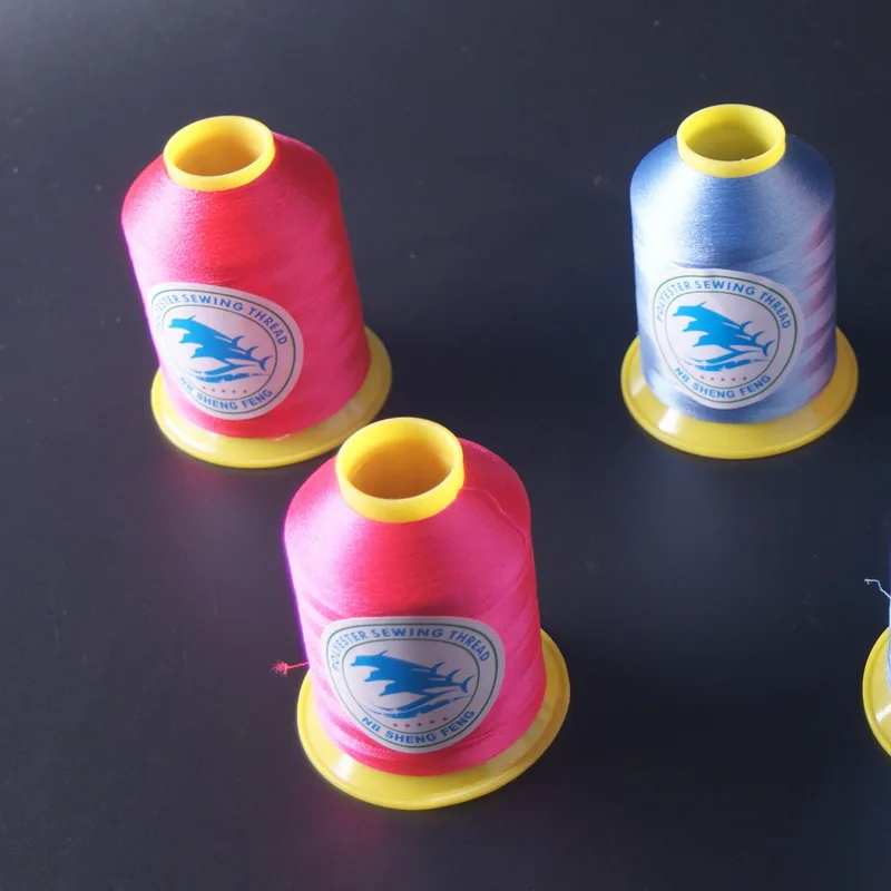 Shengfeng Factory Hot Sales Dyed Marathon Rayon Viscose Thread