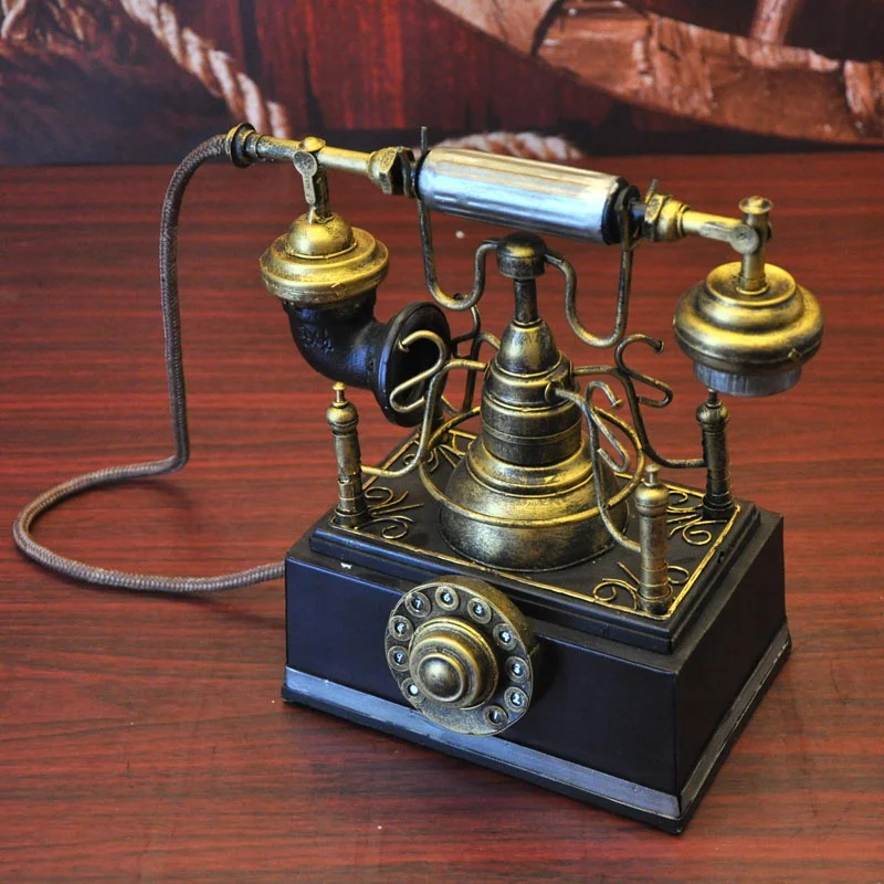 Retro Metal Crafts Vintage Telephone Decorative Antique Iron Old Phone Model For Bar Decoration