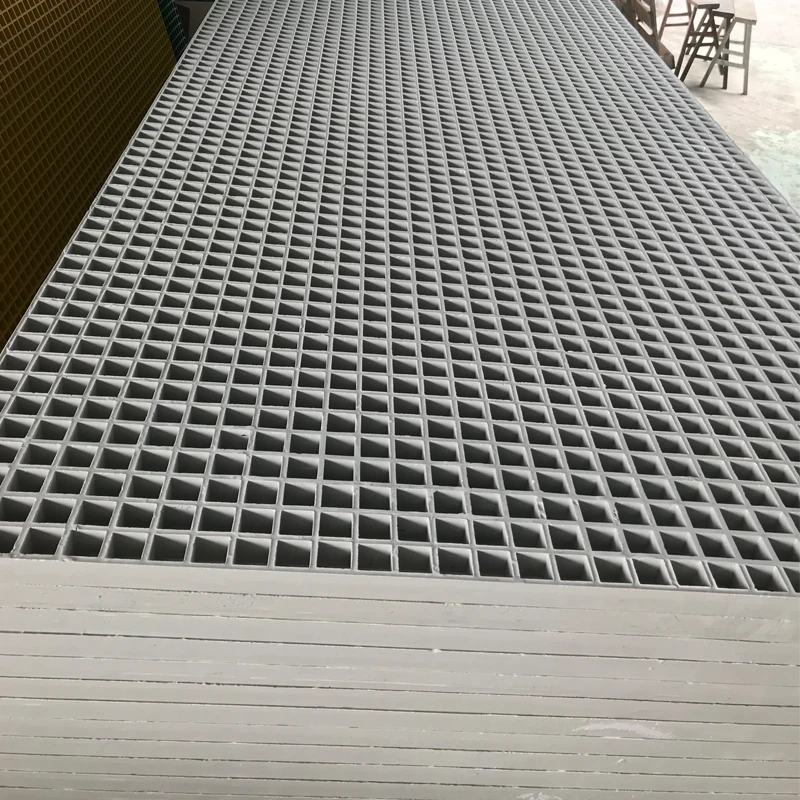 
50X50mm Heavy Duty Mesh Size Fiberglass gritted Outdoor Drain Grate 