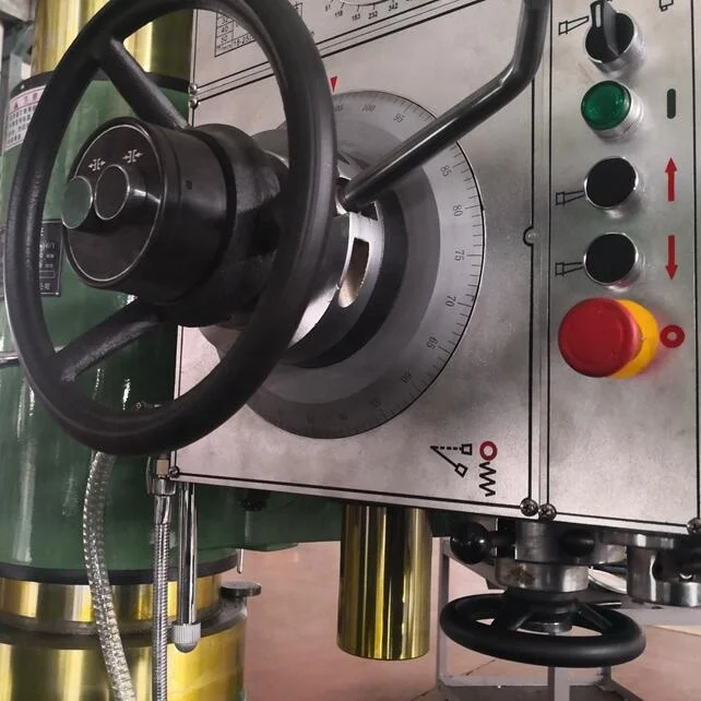 universal  Mechanical Z3050X14  DRO Radial Drilling Machine  for metal