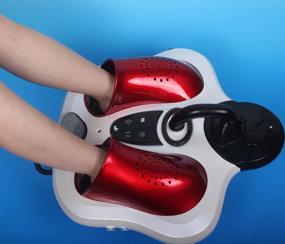 Relaxing and comfortable quantum foot water massager with heating