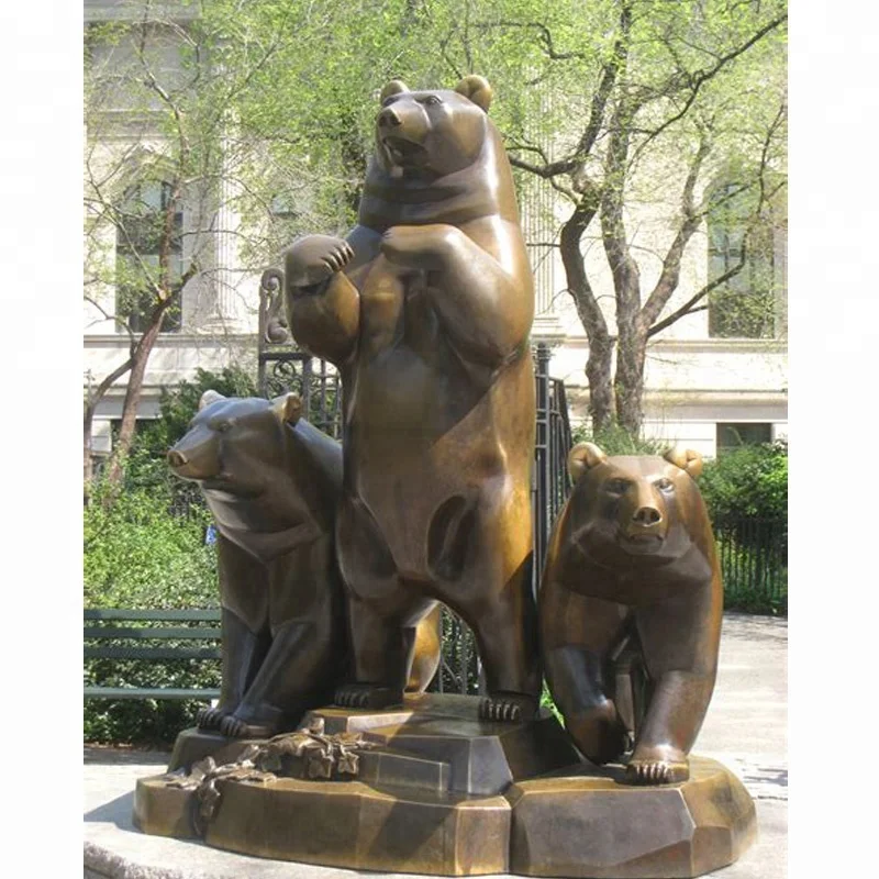 
Modern arts antique bronze metal bear animal sculpture for landscape decor 