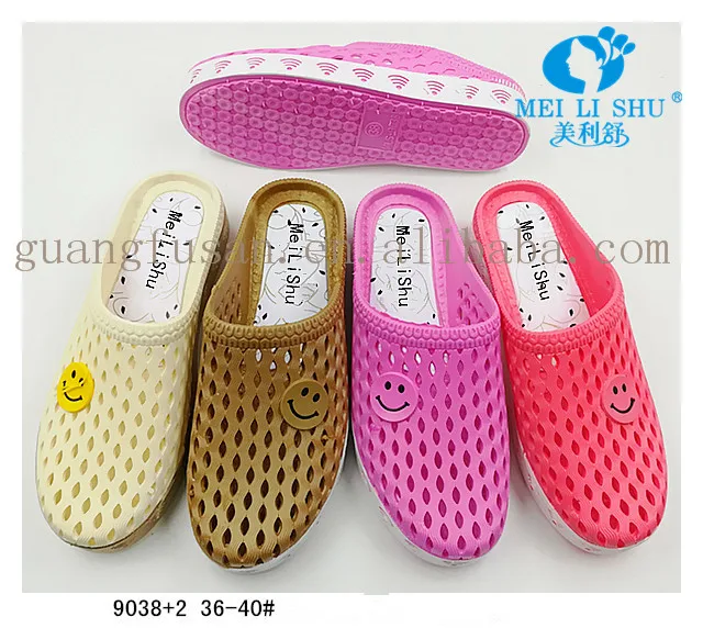 New Styles Cheap Wholesales PVC Closed Toe Slippers for woman