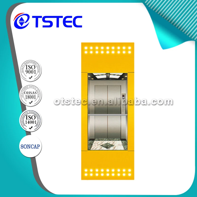 Красивый панорамный лифт, который поднимает с желтого цвета с ARD