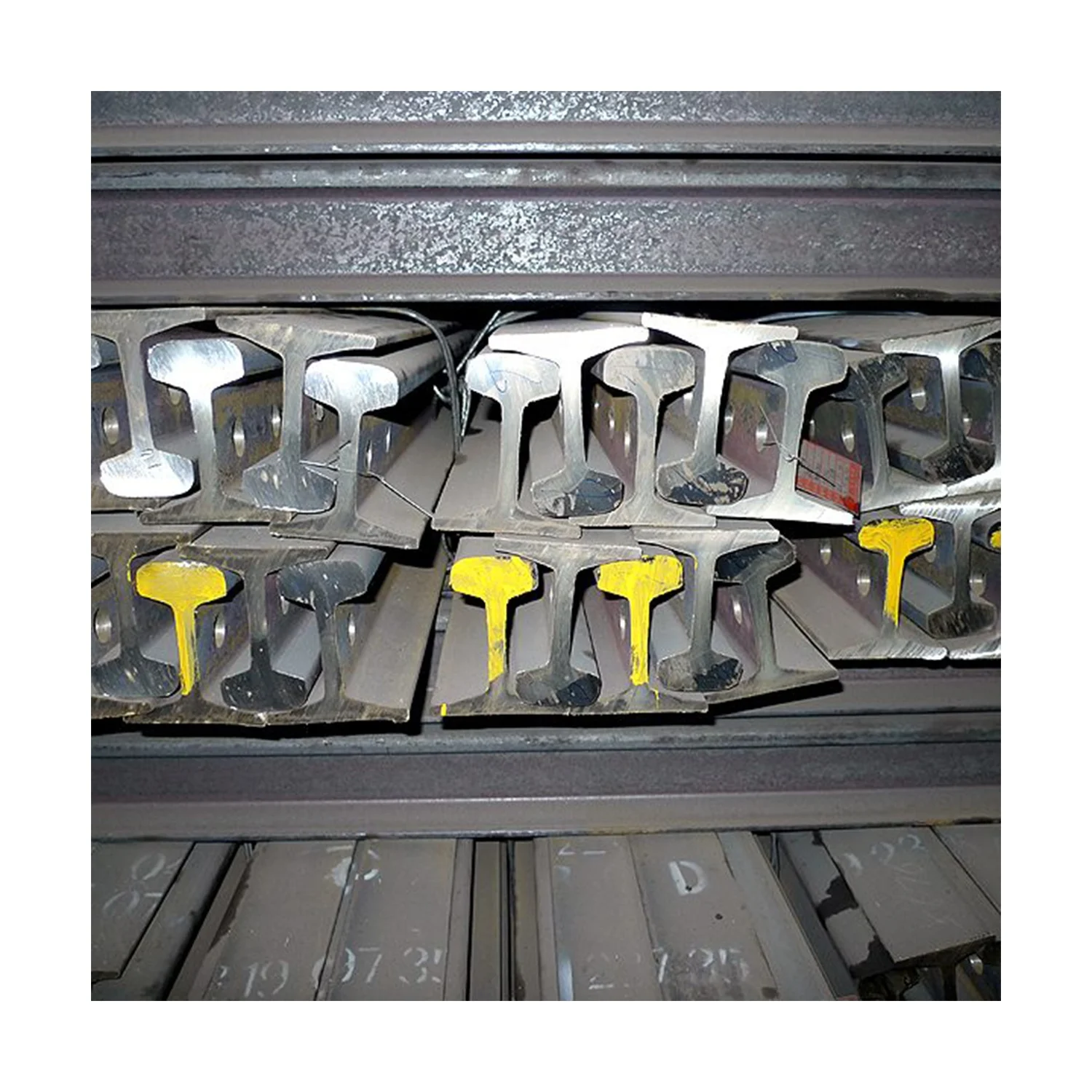 Китай стандарт 38 кг тяжелая стальная рельс Спецификация с 50