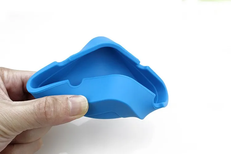 Custom hot selling promotional dust-proof silicone ashtray