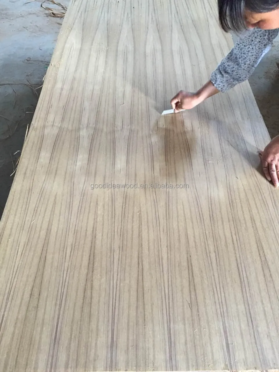 
4x8 size 2.3mm 4mm 4.5mm 4.7mm 7.5mm 11mm 14mm 17mm red oak veneer mdf 