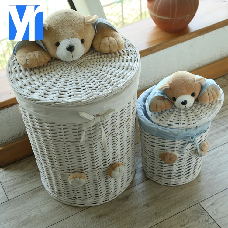 Eco friendly round shape wicker woven laundry basket with lid and liner