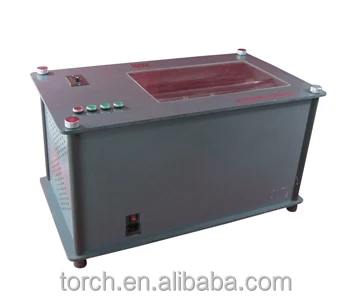 Небольшая автоматическая машина для распыления печатных плат для травления печатных плат PM142