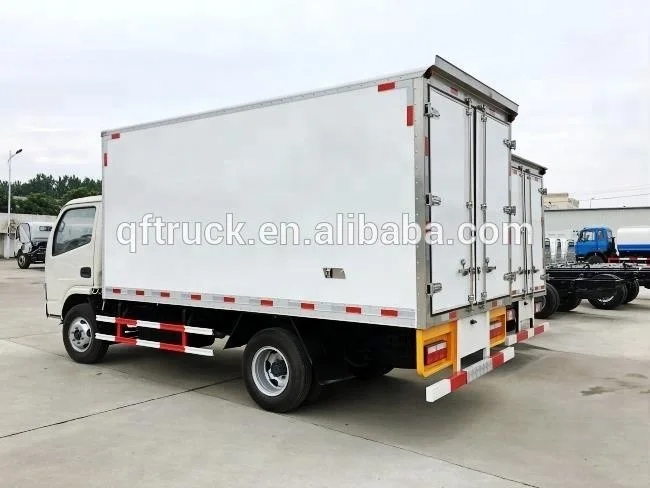 Dongfeng 4x2 mini small refrigerated vehicle New Condition refrigerator unit for truck