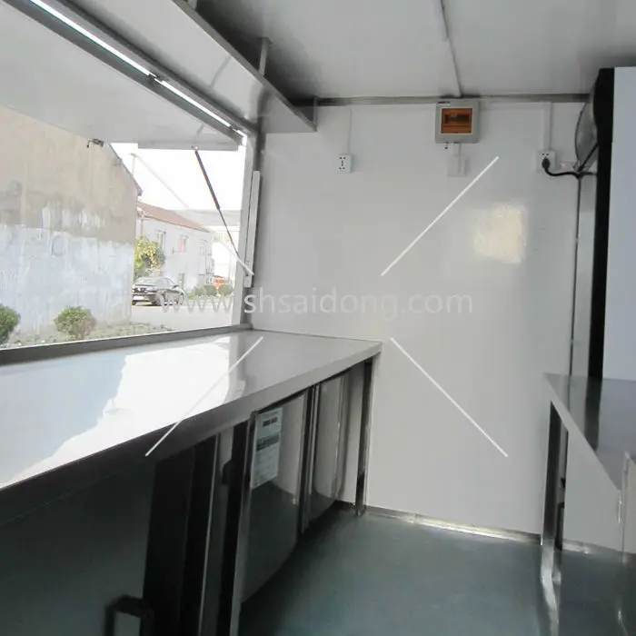 Fiberglass Beautiful food trailer/snack food catering truck made in Shanghai