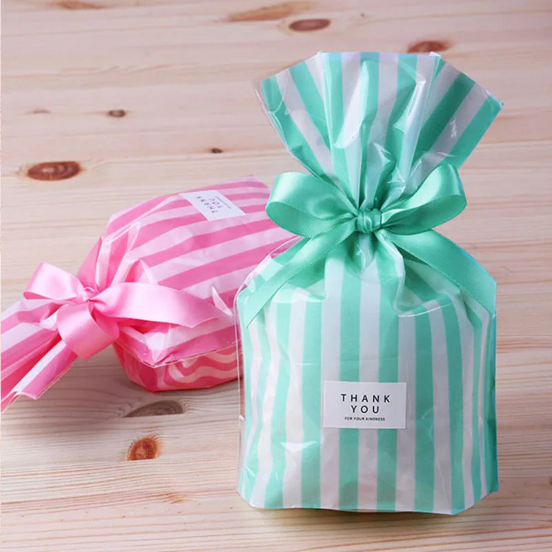 50 PCS Plastic Cheap Cute Bow Tie Stripe Baking Cookie Candy Wedding Gift Package Bags  14*20CM