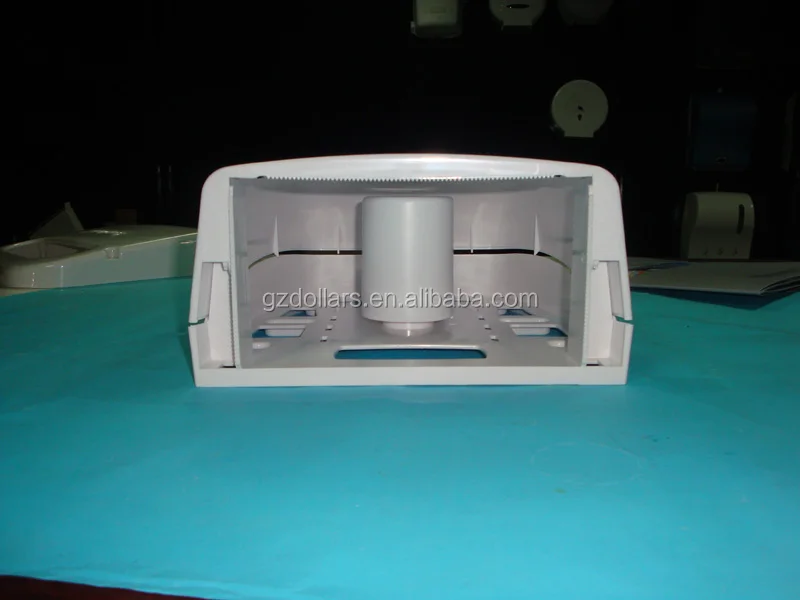 Пластиковые диспенсеры для бумажных полотенец