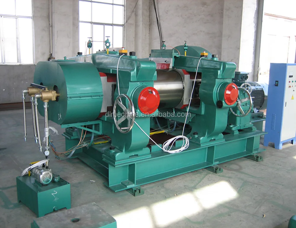 Машина для производства тапочек с открытой мельницей