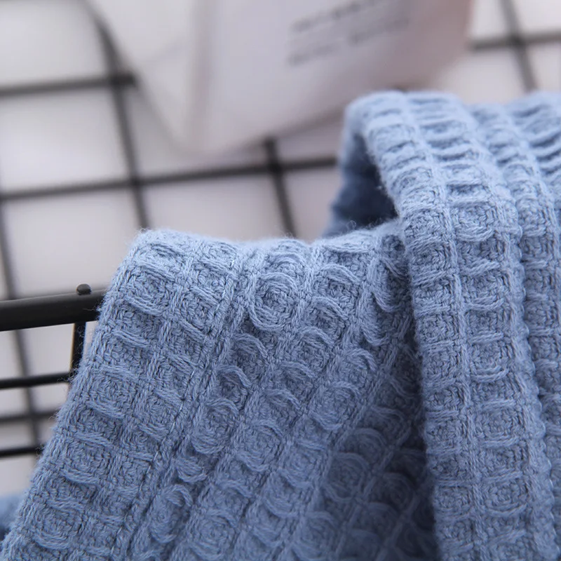 China Supplier 100% Soft Premium Cotton Waffle Weave Bed Blanket Comfortable and Warm