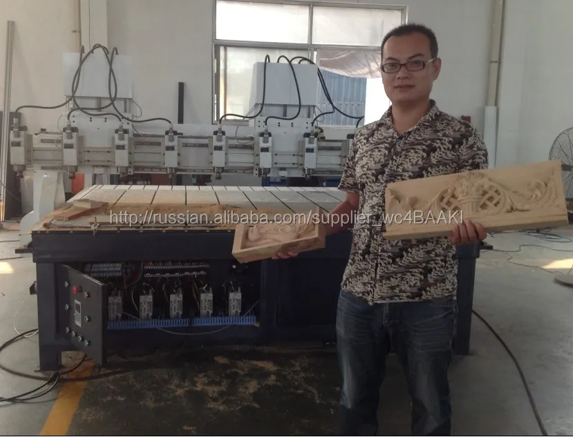 Wood CNC Router Machine 8 Heads / Wood Cutting Machine with 8 Spindles