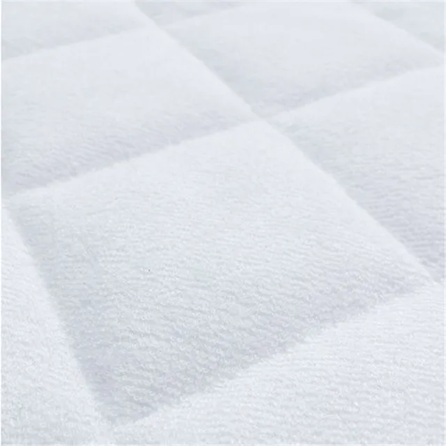 Baby used washable and waterproof Incontinence Bed Pads with wings