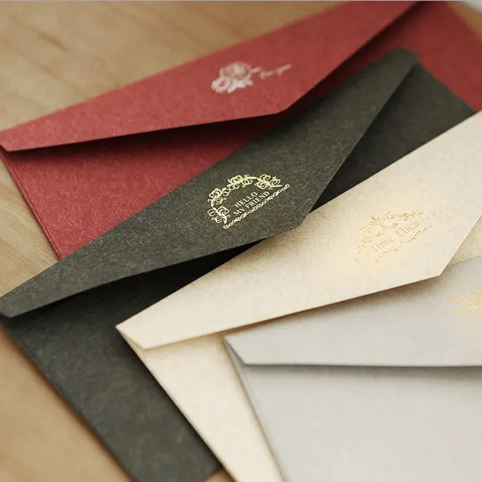Luxury paper gift envelope