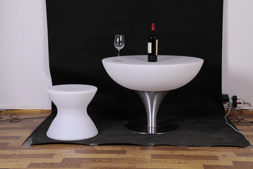 LED Modern no foldable commercial furniture table glass cocktail dinning table