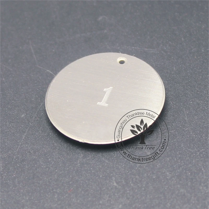 High quality round shape small custom number engraved metal tags
