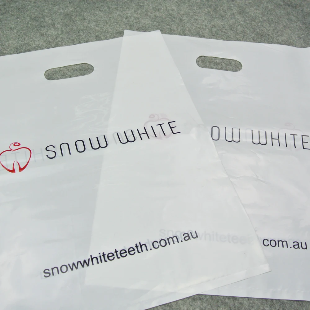 HDPE/LDPE Die Cut Patch Handle Custom Plastic Merchandise Retail Bags With Own Logo Manufacturer