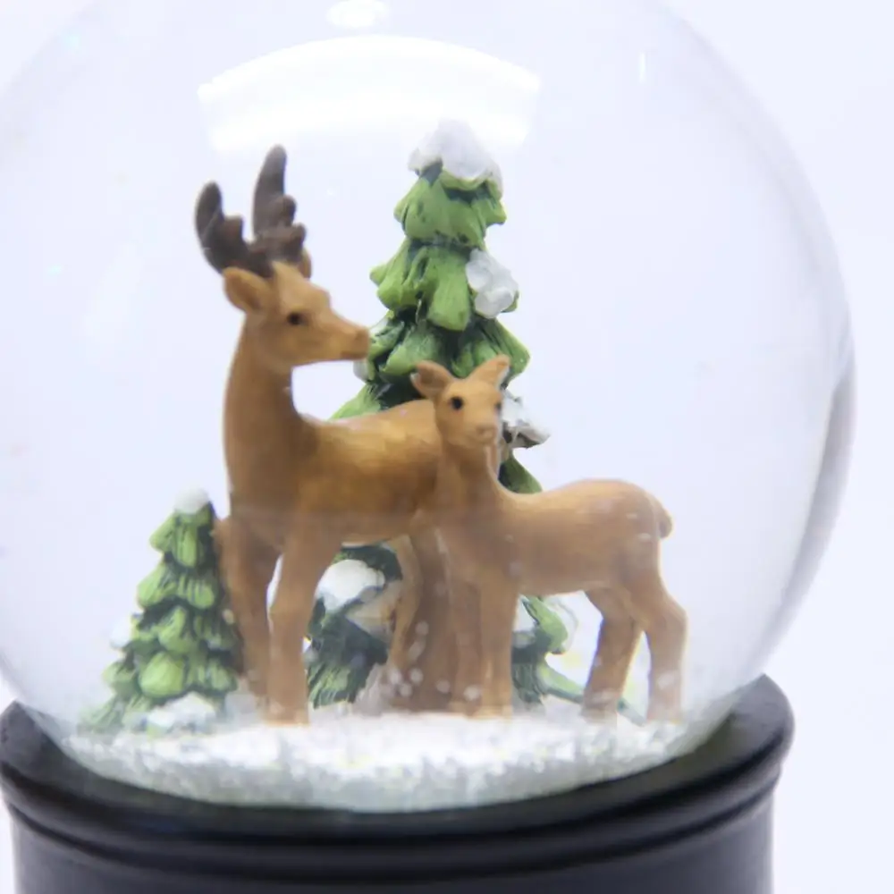 Musical Decorative Christmas Polyresin Reindeer Snow Globe With Blowing Snow