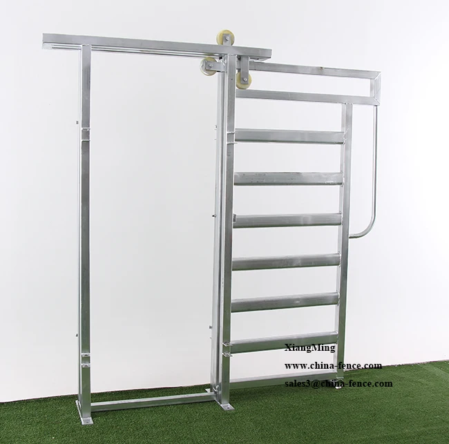 Cattle Handling Equipment Sliding Gate Rolling Door